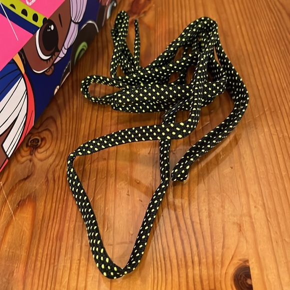 Puma Future Rider x LOL Surprise Shoes Youth 7C Pink Yellow Sneakers new w/box - Picture 5 of 13